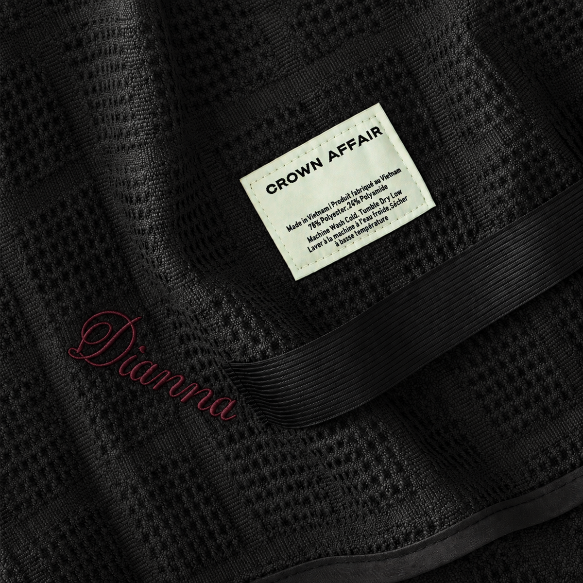 The Towel Embroidery | black  | bordeaux