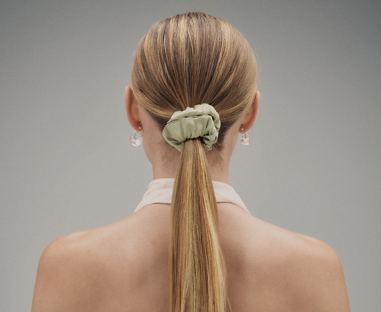 The Scrunchie No. 003 – Crown Affair